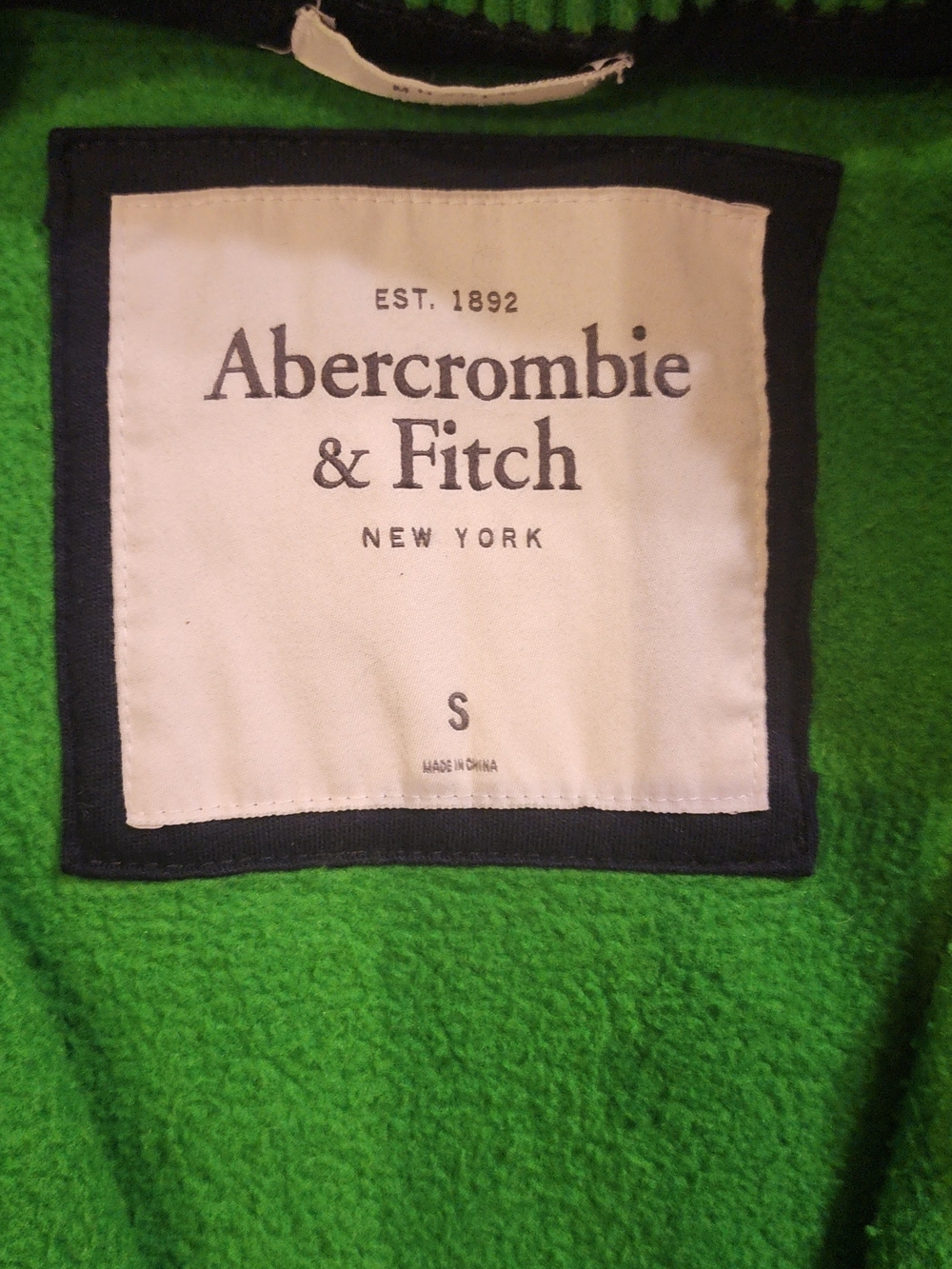 Mens Green Hooded Button-Up Sweatshirt - Picture 4 of 4